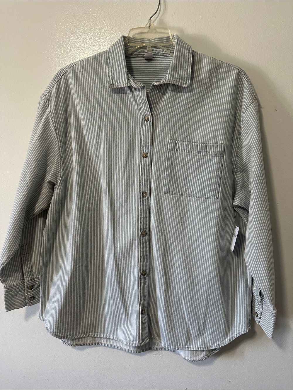 Old Navy Light Blue Stripe Button-Up Shirt